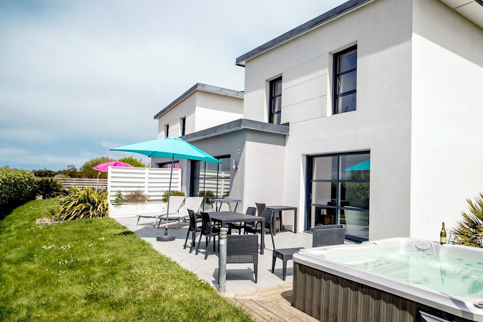 villa Yana et Enora/Bretagne/bord de mer/piscine Sibiril