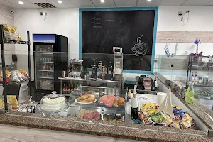 Cafeteria portal de la Isla image