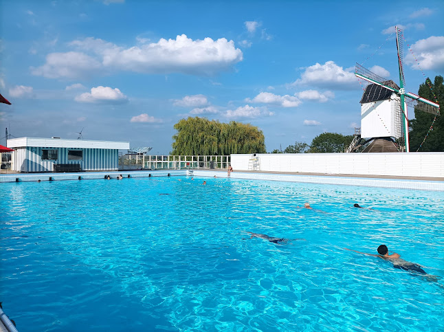 Beoordelingen van Openluchtzwembad De Molen in Antwerpen - Sportcomplex