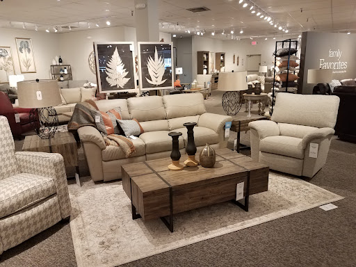 Furniture Store «La-Z-Boy Furniture Galleries», reviews and photos, 6610 Tacoma Mall Blvd, Tacoma, WA 98409, USA