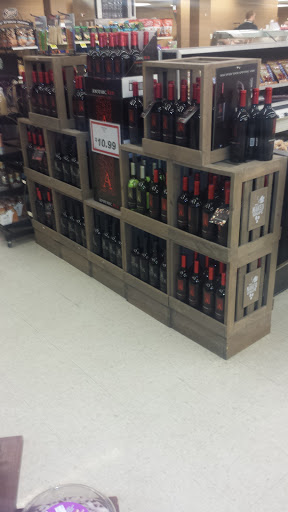 Grocery Store «Family Fare Supermarket», reviews and photos, 992 S Main St, Cheboygan, MI 49721, USA