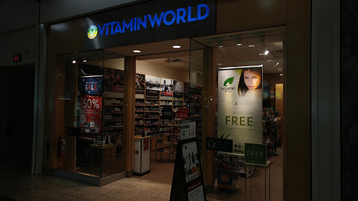 Shopping Mall «Oakwood Mall», reviews and photos, 4800 Golf Rd, Eau Claire, WI 54701, USA