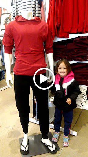 Shopping Mall «Birch Run Premium Outlets», reviews and photos, 12240 S Beyer Rd, Birch Run, MI 48415, USA