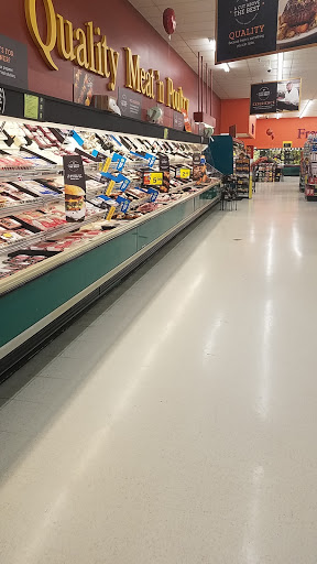 Grocery Store «Hannaford Supermarket», reviews and photos, 33 Ludlow Rd, Houlton, ME 04730, USA