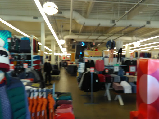 Clothing Store «Old Navy», reviews and photos, 1232 3rd Street Promenade, Santa Monica, CA 90401, USA