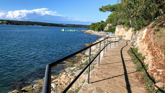 Lanterna beach