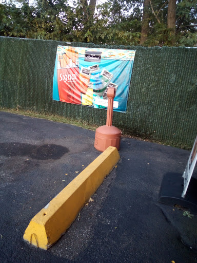 Tobacco Shop «Native Land Smoke Shop», reviews and photos, 136 Poospatuck Ln, Mastic, NY 11950, USA