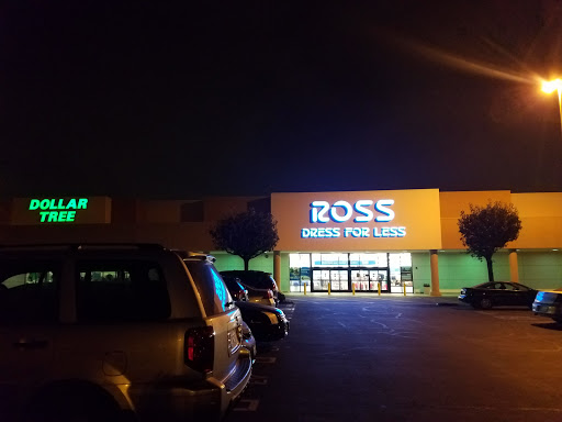 Clothing Store «Ross Dress for Less», reviews and photos, 17880 Newhope St, Fountain Valley, CA 92708, USA