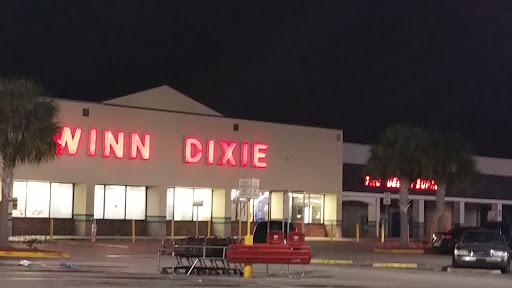 Grocery Store «Winn-Dixie», reviews and photos, 1850 N Tamiami Trail, North Fort Myers, FL 33903, USA