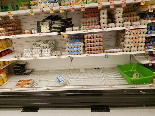 Shopping Mall «Rose Hill Shopping Center», reviews and photos, 600 Columbus Ave, Thornwood, NY 10594, USA