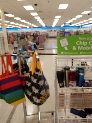 Clothing Store «Ross Dress for Less», reviews and photos, 1115 Vidina Pl, Oviedo, FL 32765, USA