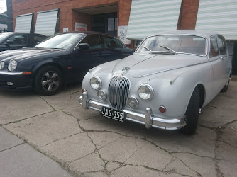 Caulfield Jag - Classic Car Restoration and Service