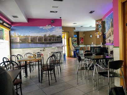 Cafe Bar Furich - C. Convento, 2, 42330 San Esteban de Gormaz, Soria, Spain
