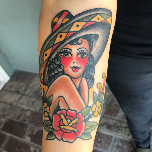 Tattoo Shop «Good Luck Tattoo», reviews and photos, 1011 41st Ave, Santa Cruz, CA 95062, USA