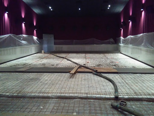 Movie Theater «Phoenix Theatres Mall of Monroe», reviews and photos, 2121 N Monroe St, Monroe, MI 48162, USA