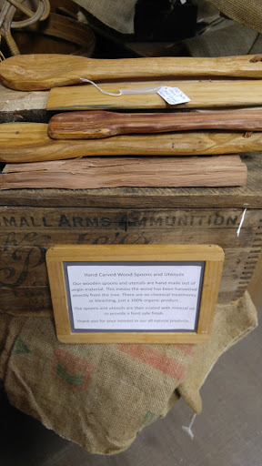 Grocery Store «Troutt Old Time General Store And Market», reviews and photos, 433 N 4th St, Paducah, KY 42001, USA