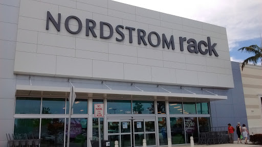 Department Store «Nordstrom Rack Palm Beach Outlets», reviews and photos, 1865 Palm Beach Lakes Blvd, West Palm Beach, FL 33401, USA