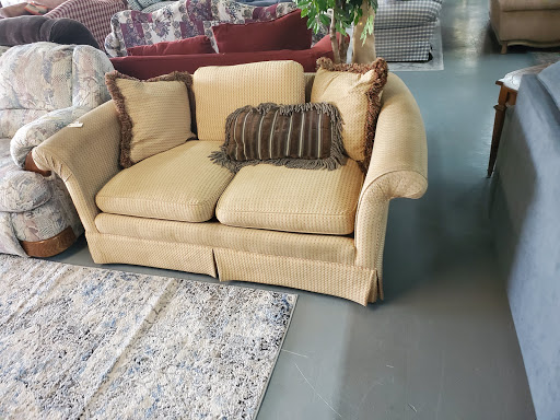 Home Improvement Store «Fayetteville Habitat for Humanity ReStore», reviews and photos