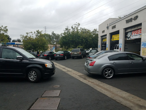 Auto Repair Shop «Meineke Car Care Center», reviews and photos, 22932 Glenwood Dr, Aliso Viejo, CA 92656, USA