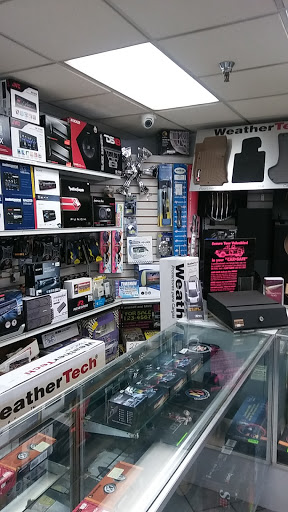 Truck Accessories Store «All-Guard Audio & Mobile Electronics Inc», reviews and photos, 11935 S Cicero Ave, Alsip, IL 60803, USA