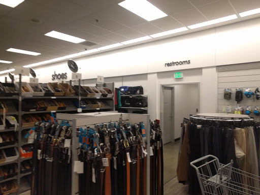 Department Store «Nordstrom Rack Station Park», reviews and photos, 380 Station Pkwy, Farmington, UT 84025, USA