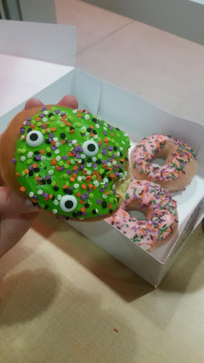 Donut Shop «Krispy Kreme», reviews and photos, 12648 Jefferson Ave, Newport News, VA 23602, USA