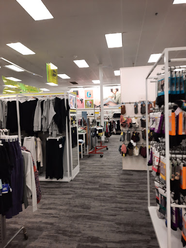 Department Store «Target», reviews and photos, 1717 Olentangy River Rd, Columbus, OH 43212, USA