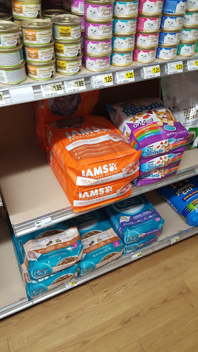 Grocery Store «Stinson Beach Market», reviews and photos, 101 Calle del Mar, Stinson Beach, CA 94970, USA