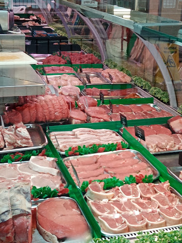 Comments and reviews of Parkers Butchers