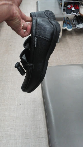 Clothing Store «Burlington Coat Factory», reviews and photos, 400 Lowell Ave #1, Haverhill, MA 01832, USA