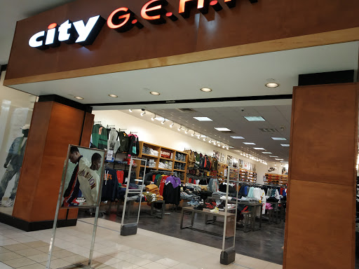 Shopping Mall «St. Clair Square», reviews and photos, 134 St Clair Square, Fairview Heights, IL 62208, USA