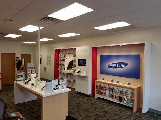 Cell Phone Store «Verizon Authorized Retailer - Wireless Zone», reviews and photos, 6885 US-322, Franklin, PA 16323, USA