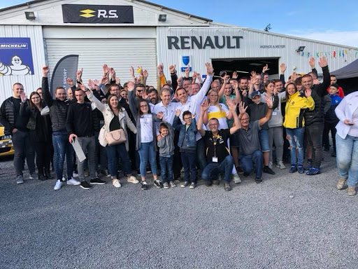Photo 2 - Renault / Dacia LA GORGUE - MEYER Atelier Automobile