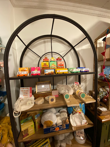 Boutique «The Little Apple», reviews and photos, 4361 Main St, Philadelphia, PA 19127, USA