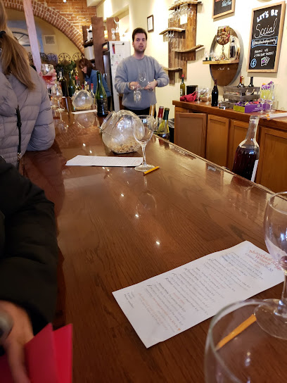 Massbach Ridge Winery Tasting Room Galena