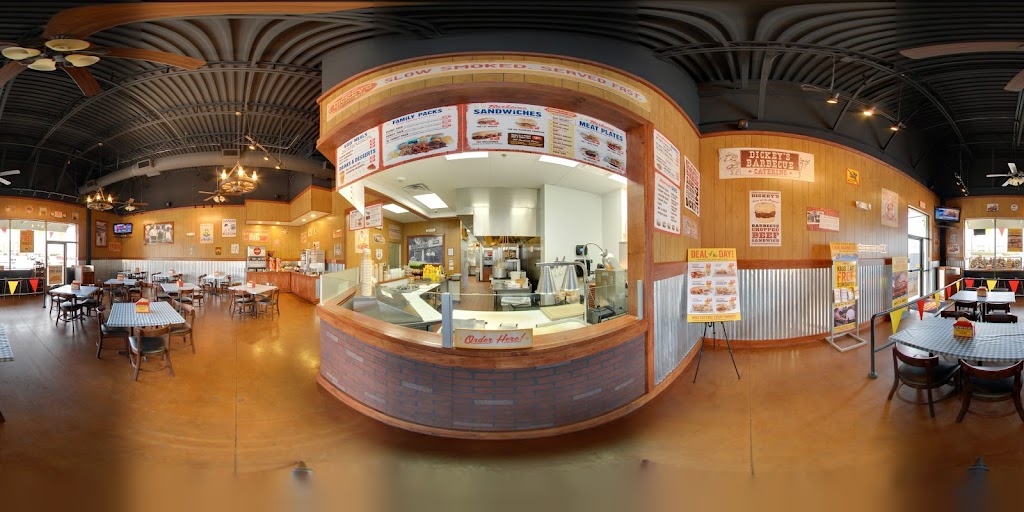 Dickey's Barbecue Pit 76063