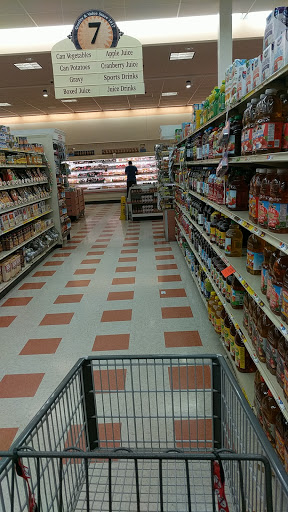 Grocery Store «Market Basket», reviews and photos, 1200 Newport Ave, South Attleboro, MA 02703, USA
