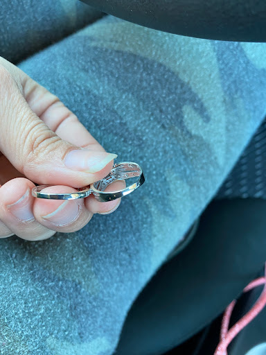 Jewelry Store «Middle Tennessee Jewelry», reviews and photos, 889 S Jefferson Ave, Cookeville, TN 38501, USA