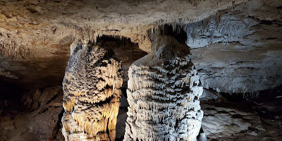 Fantastic Caverns