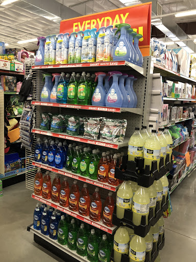Dollar Store «FAMILY DOLLAR», reviews and photos, 695 Walnut St, Kissimmee, FL 34759, USA