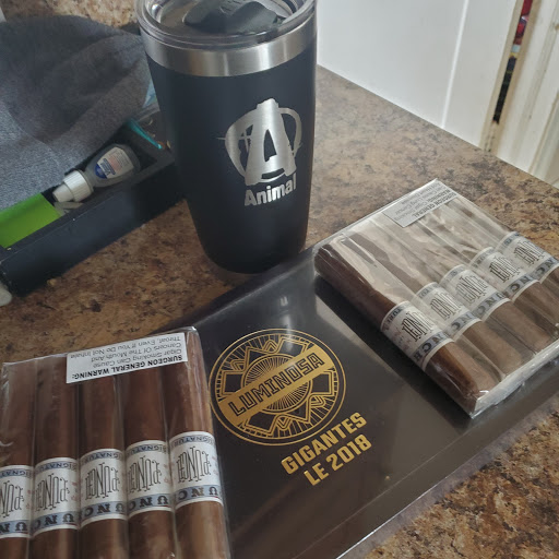 Tobacco Shop «Tobacco Shop LLC», reviews and photos, 89 Pratt St, Hartford, CT 06103, USA