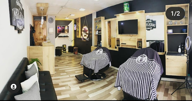 Macho alfa barberia productos - Barbería