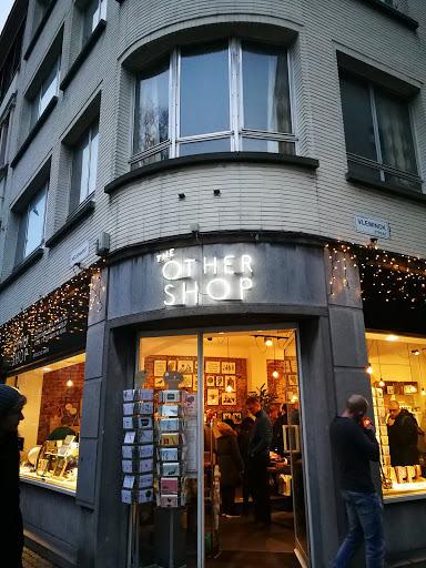 Doorman stores Antwerp