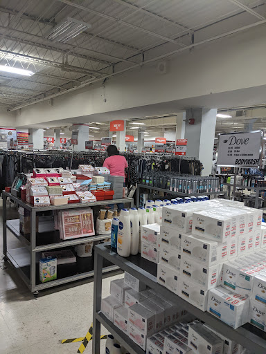 Clothing Store «Forman Mills», reviews and photos, 4411 N Market St, Wilmington, DE 19802, USA