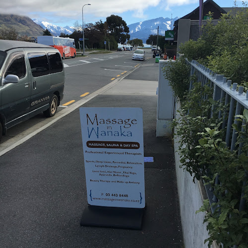 24 Dungarvon Street, Wanaka 9305, New Zealand