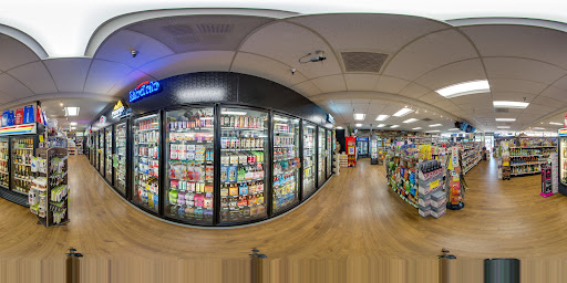 Liquor Store «Hillsboro Liquor Store», reviews and photos, 2055 SE Tualatin Valley Hwy #14, Hillsboro, OR 97123, USA