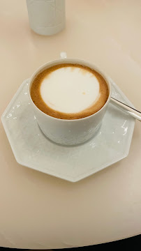 Cappuccino du Café Café Dior à Paris - n°17