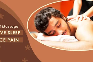 Aarnas Kerala Ayurvedic Spa - Body Massage Center image