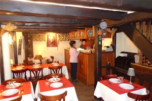 Restaurant du Tibet Pemathang image