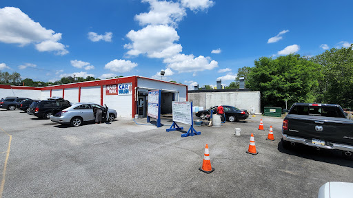 Clifton Heights Car Wash en Clifton Heights